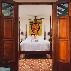 Puertas , Vieques Puerto Rico